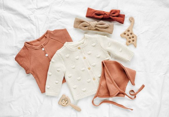 Les 5 meilleures raisons de préférer les vêtements en coton biologique pour votre bébé